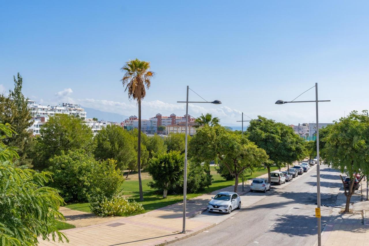 Cosy And Centrally Located Apartment In Εστεπόνα Εξωτερικό φωτογραφία